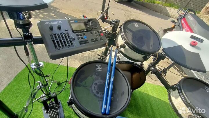 Alesis dm-10 custom drum set