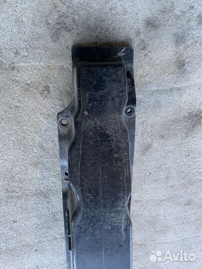 Усилитель переднего бампера Kia Spectra