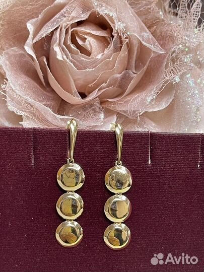 Золотые серьги