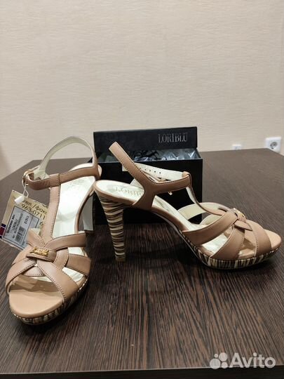 Loriblu,оригинал,Босоножки женские,размер-39,5