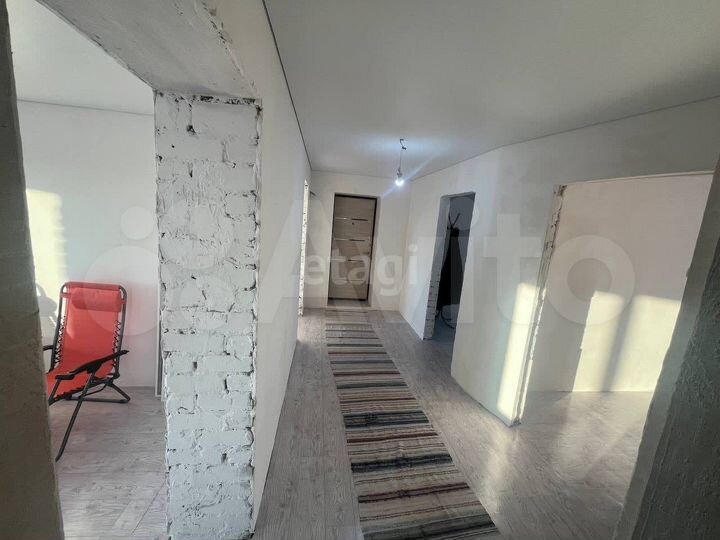 3-к. квартира, 79 м², 5/5 эт.