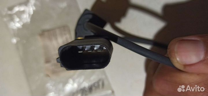 Датчик положения коленвала