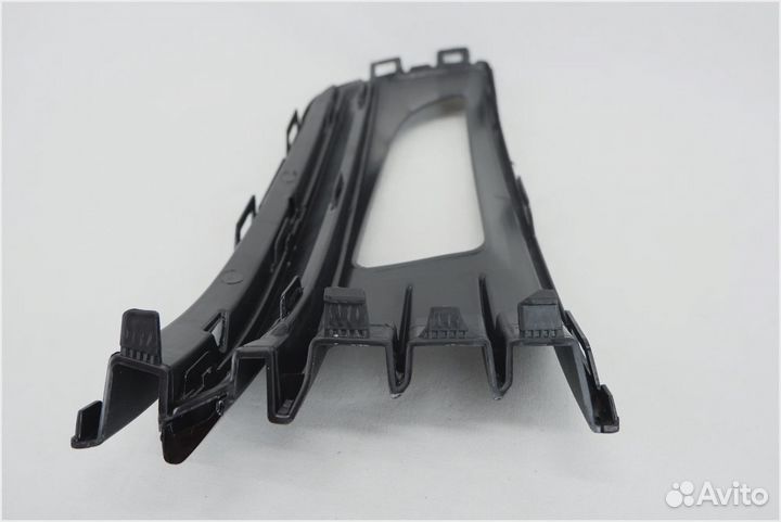 Накладка птф volkswagen polo v sedan 15-20 (черная