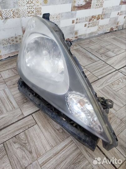 Фары на honda fit GE6