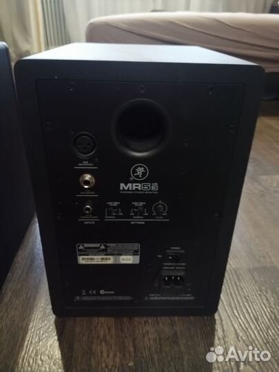 Студийные мониторы mackie