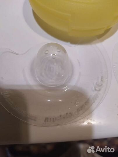 Накладки на грудь medela