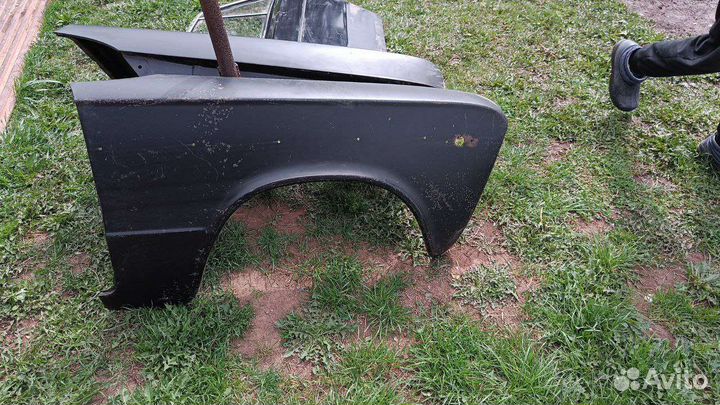 Крыло ваз 2106