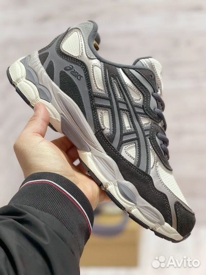 Кроссовки Asics Термо premium