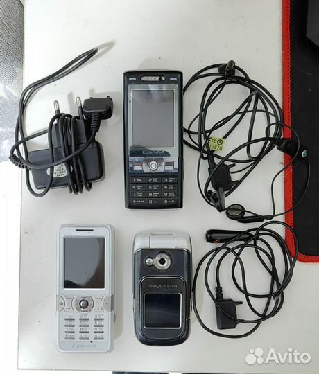 Sony Ericsson W710i