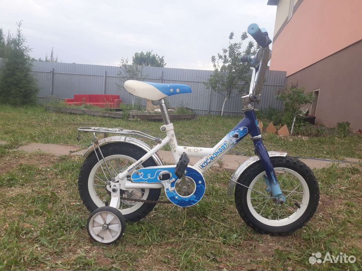 Велосипед четырехколесный