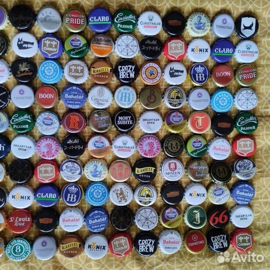 Набор пивных пробок 150 штук, есть повторы