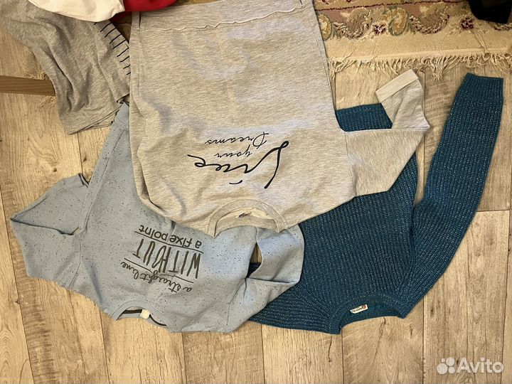 Продаю одежду для девочек 140-146