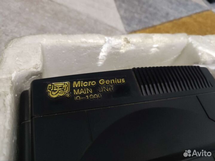 Игровая приставка MicroGenius IQ-1000 (денди)