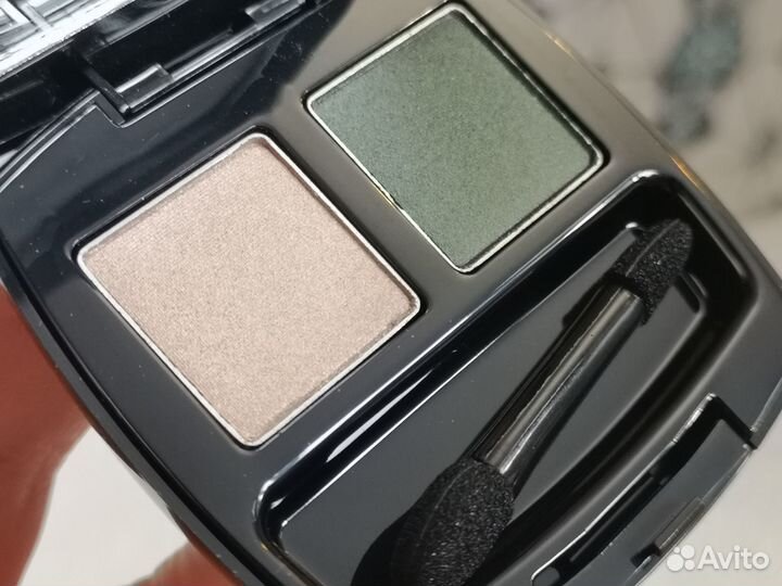 Avon True Colour Двухцветные тени для век