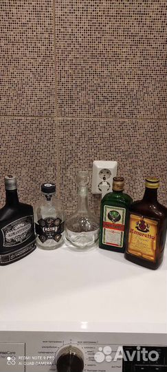 Бутылки из под алкоголя, сока разные