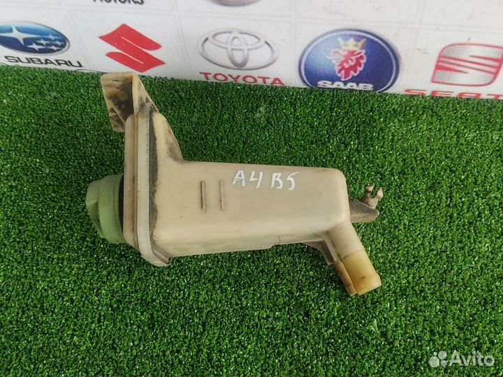 Бачок гидроусилителя Audi A4 B5 1999