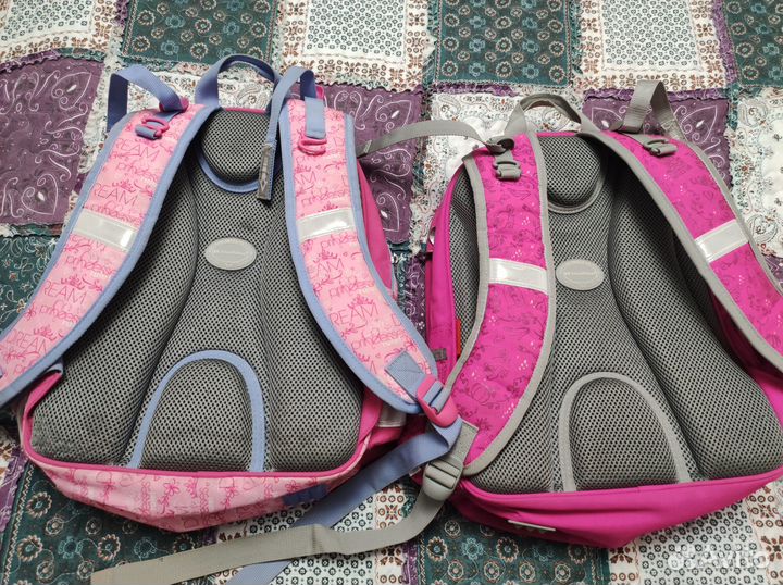 Отдам детские рюкзаки