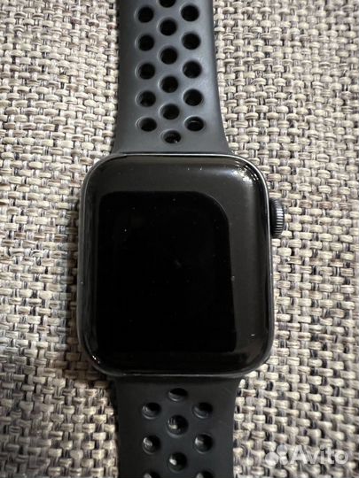 Часы apple watch 6 40 mm nike