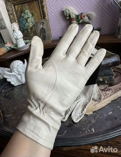 Перчатки Италия весна