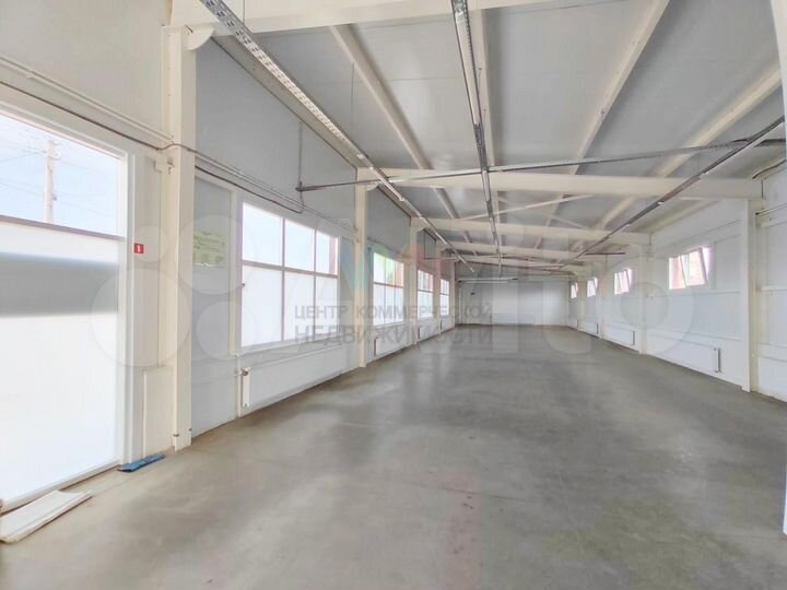 Торговое здание в Карпово 270 м