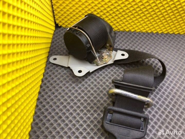 Ремень безопасности задний левый Mercedes-Benz
