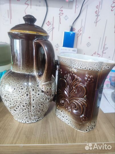 Керамический кувшин и молочник, и 2 кружечки