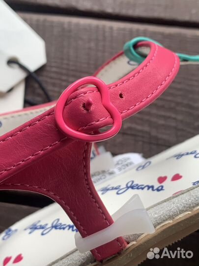 Pepe Jeans Новые сандалии для девочки 33 размер