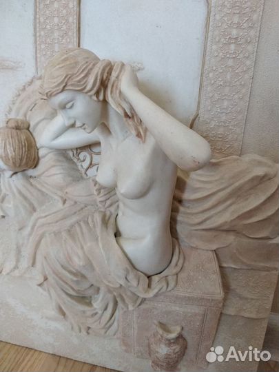 Барельеф Гарем