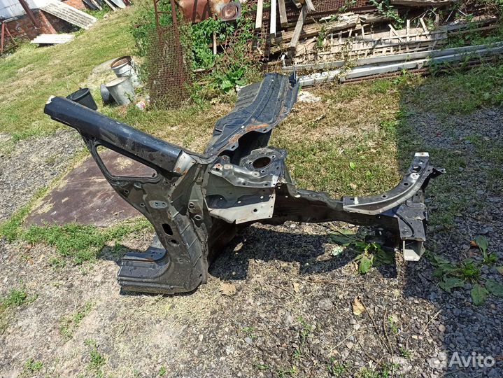 Лонжерон передний правый honda Civic 4d