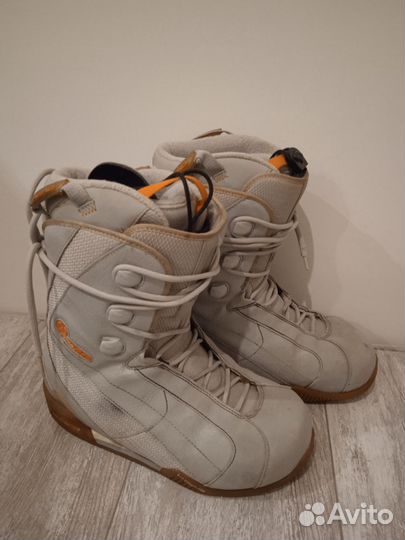Ботинки для сноуборда 19, 21, 24 и 25см