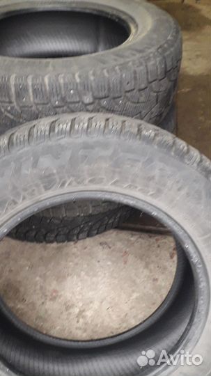 Pirelli Winter Carving Edge 215/65 R16 98T