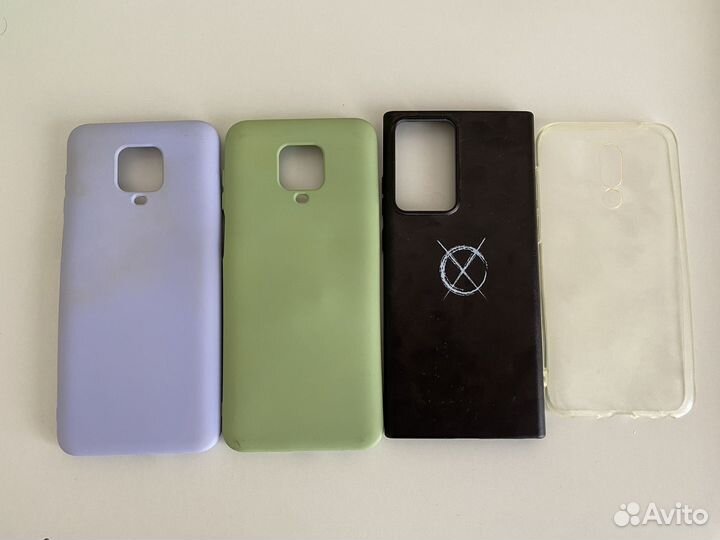 Чехлы на телефон