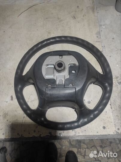 Руль с подушкой nissan pulsar