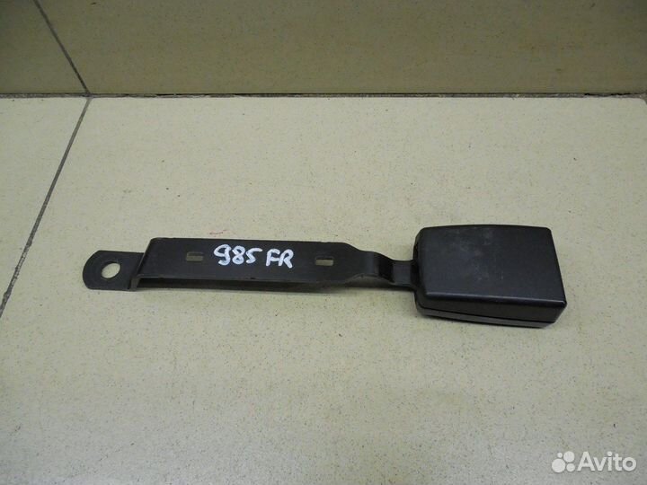 Ответная часть ремня безопасности Fabia 2007-2015