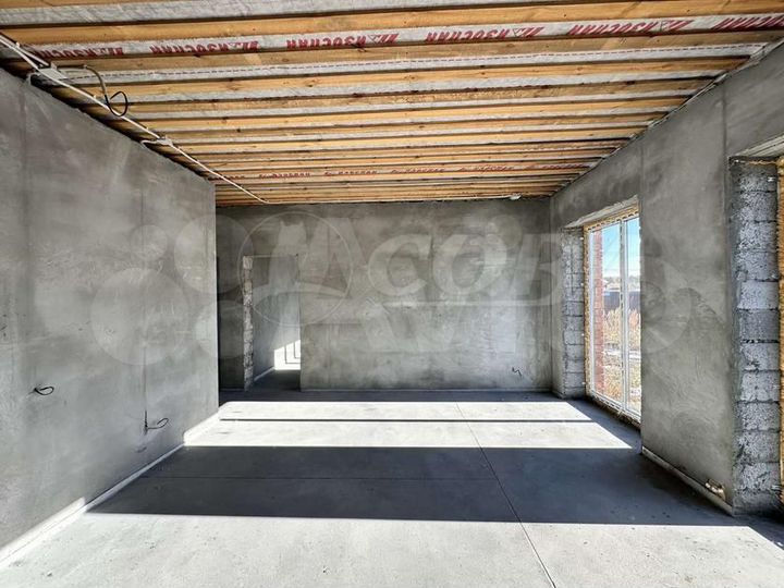 Дом 100 м² на участке 9,7 сот.