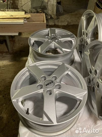 Литые диски