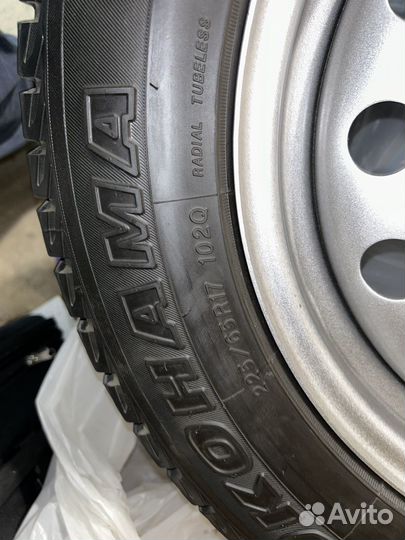Yokohama Geolandar A/T G011 225/65 R17