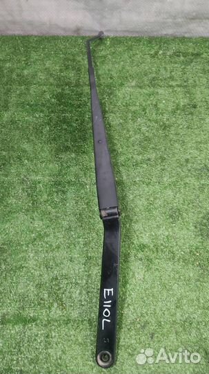 Поводок стеклоочистителя левый Nissan X-Trail T30