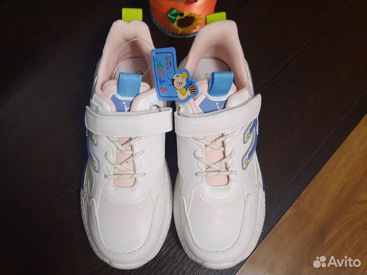 Красовки новые для девочки