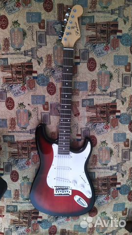 Электрогитара с доставкой по городу