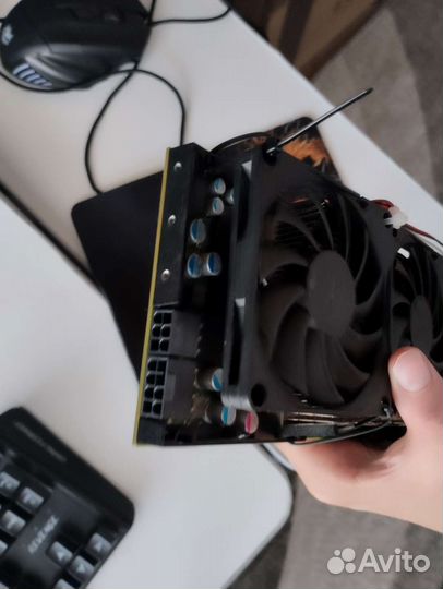 Видеокарта Tesla K20