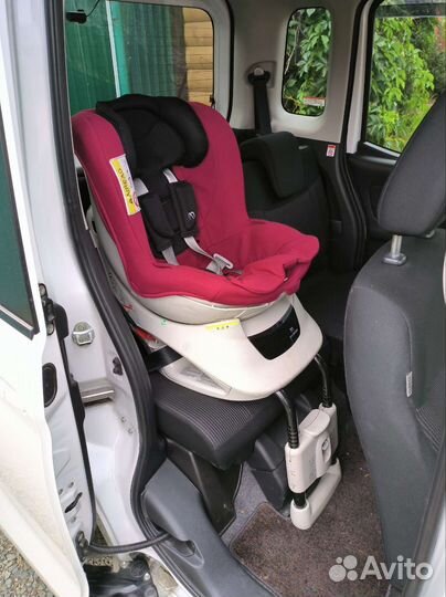 Детское автокресло Carmate Kurutto NT2 Premium