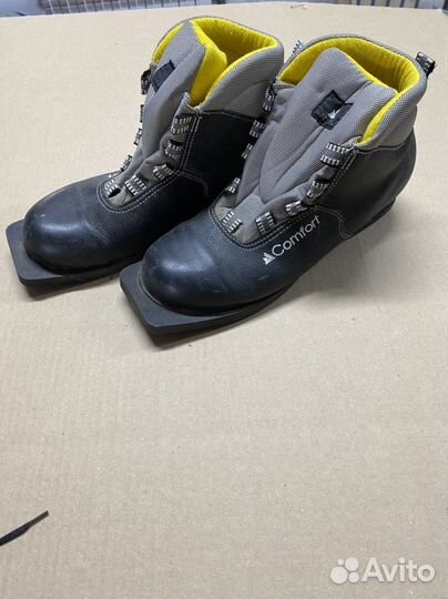 Беговые лыжи, ботинки, палки