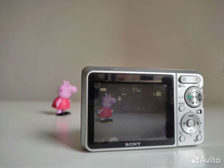 Компактный фотоаппарат