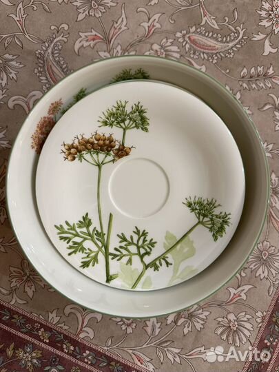 Салатник с пирожковыми тарелками оригинал