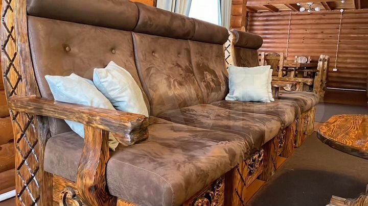 Дом 323 м² на участке 12 сот.