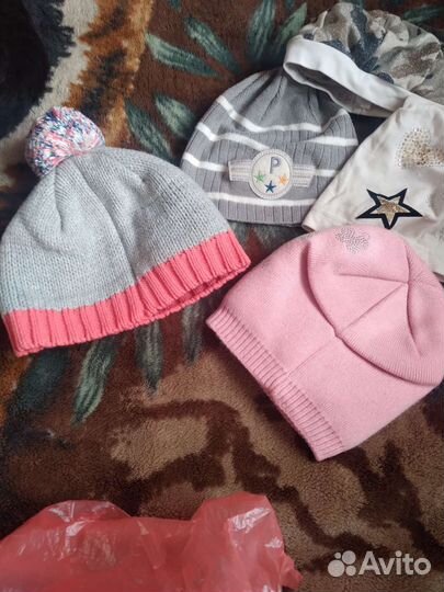 Шапочки на девочку