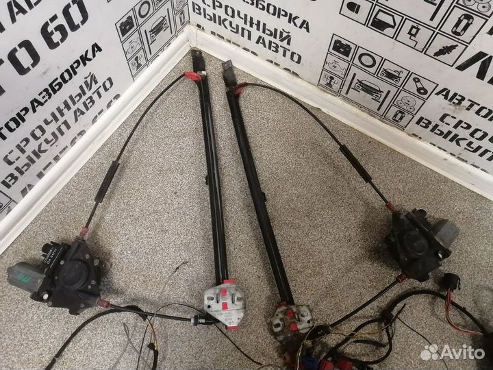 Комплект стеклоподъёмников для VW Transporter T4