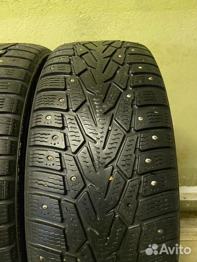 Nokian Tyres Hakkapeliitta 7 215/65 R16 102T