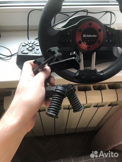 Игровой руль defender